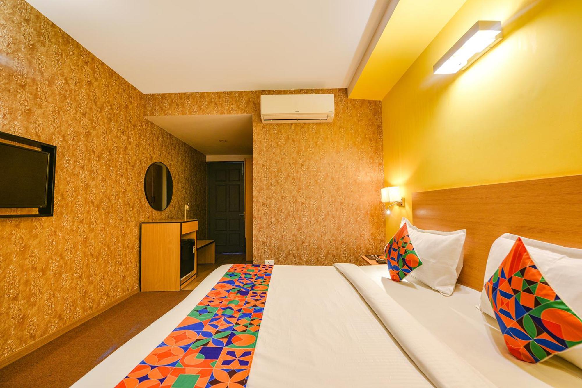Fabhotel Old Meple Leaf Gurgáon Kültér fotó